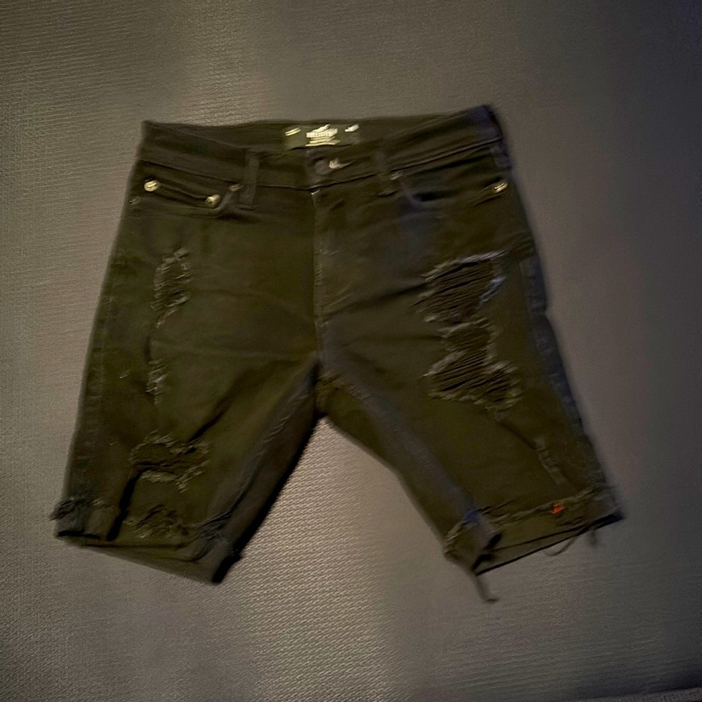 Men’s Hollister short
